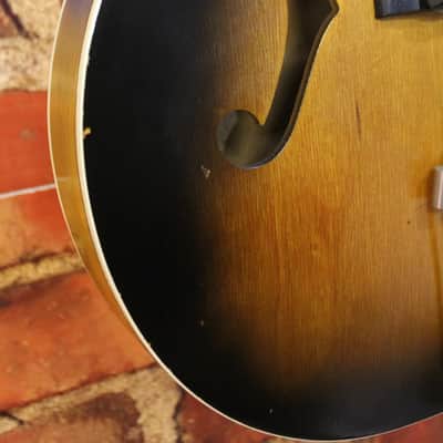 Circa. 1965 Harmony H53 Rocket — Brown Sunburst image 5