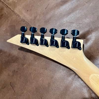 2002 MIJ Jackson DK2 fully loaded guitar neck image 5