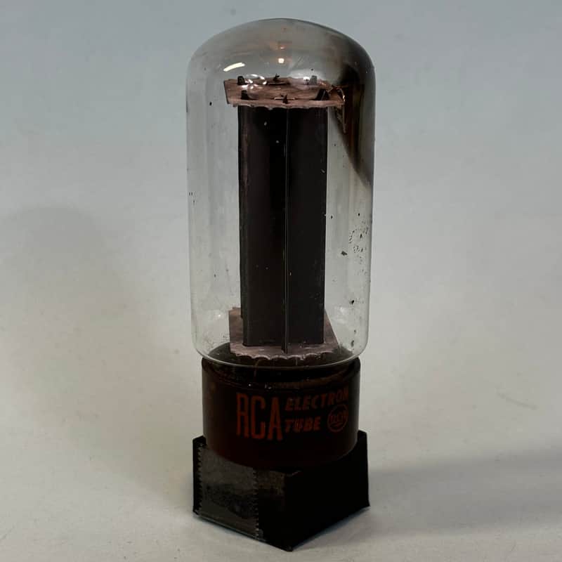 1962 RCA 5R4GYB Vintage Brown Base Black Plate Side D Getter Rectifier Tube!T467 image 1