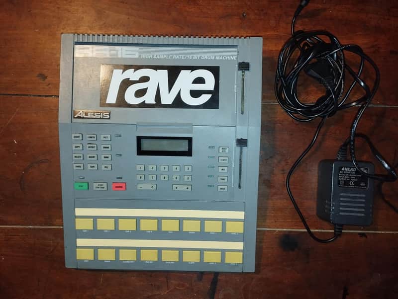 Alesis HR-16 High Sample Rate 16-Bit Drum Machine 1980s - Gray image 1