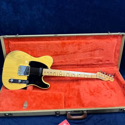 Fender '52 Reissue Telecaster 1994 in Butterscotch Blonde Black Guard in Case image 12
