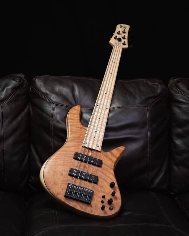 Fodera Emperor 5 Standard Special Quilted Redwood 2025 (8,9 Lbs.) image 1