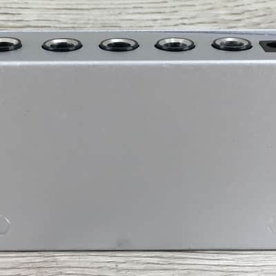 Behringer HA400 Micro Amp image 6