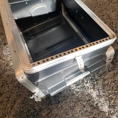 American Audio Rack Mount DJ Mixer Case - black image 6