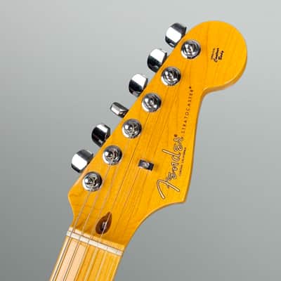 Fender American Professional II Stratocaster 2021 - 3-Tone Sunburst image 10