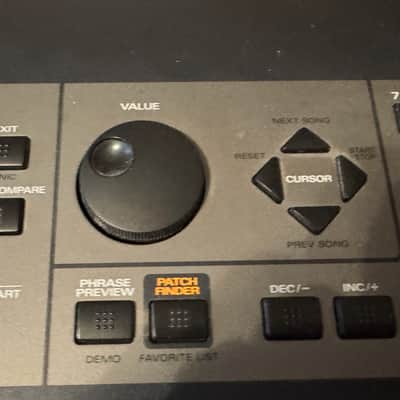 Roland XV88 Synth 88 weighted keys image 7