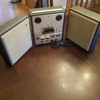 Oki 555 2-speed R2R 1/4" tape recorder stereo detachable AlNiCo speakers Japan 1960s - Black and Gold image 2
