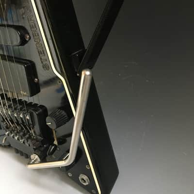 Steinberger GP4T 1986  "Mini V"  Black image 2
