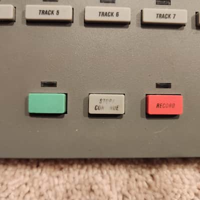 Alesis MMT-8 Multi-Track MIDI Recorder Sampler/Sequencer 1987 - 1992 - Grey image 3