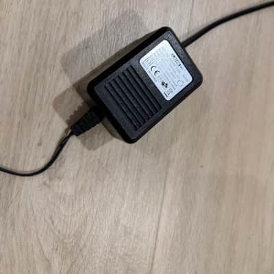 Line 6 POD X3 Live Multi-Effect and Amp Modeler 2007 - 2011 - Black image 4