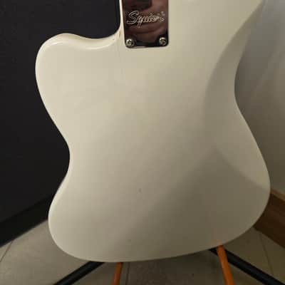 Squier Classic Vibe '60s Jaguar 2022 - Olympic White with Matching Headstock image 7