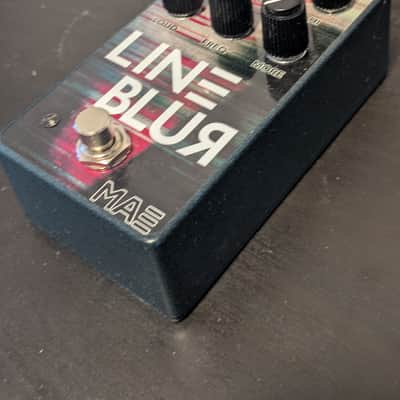 Mask Audio Electronics Line Blur 2022 - Present - Blue image 2