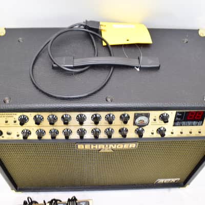 Behringer Ultracoustic ACX1000 2x60-Watt Acoustic Guitar Amp w/ Footswitch image 2