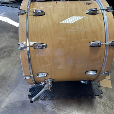 Ludwig 24” Maple Thermogloss Bass Drum image 5