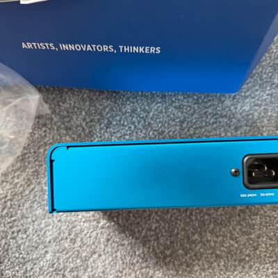 Strymon Zuma 9-Output High Current DC Power Supply 2016 - Present - Blue image 5