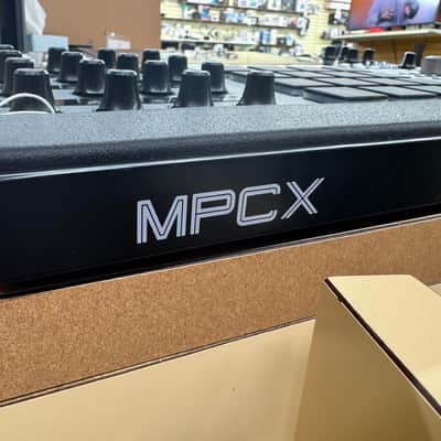 Akai MPC X Standalone Sampler / Sequencer 2017 - Present - Black image 7
