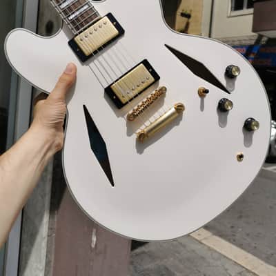 Epiphone Emily Wolfe "White Wolfe" Sheraton 2023 - Aged Bone White image 2