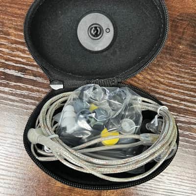 Shure SE425-CL 2010s - Clear image 1