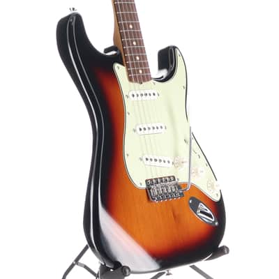 Fender Vintera II '60s Stratocaster, 3-Color Sunburst, Fully Tested (S9) (83450) image 3