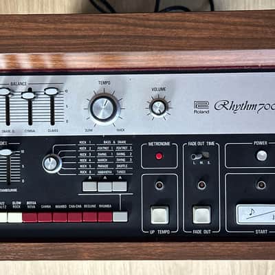 Roland TR-700 // 70s vintage Drum Machine // VERY RARE image 4