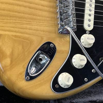 1982 Fender - Stratocaster - Vintage - ID 2635 image 5