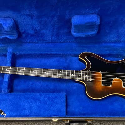 1981 Gibson RD Artist CMT Bass • Tobacco Sunburst • Original • Extraordinary image 1