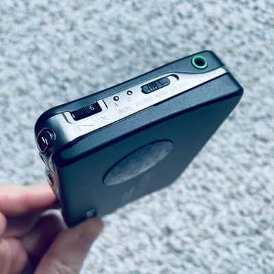 SONY EX60 Walkman Cassette Player, Awesome Black !  Working  ! image 4