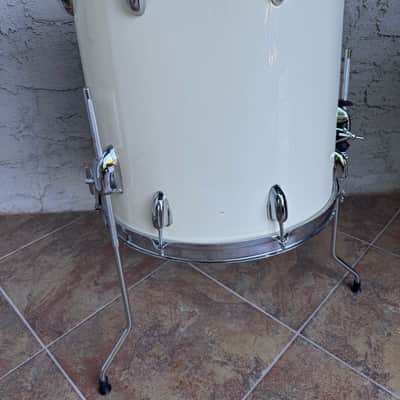 Vintage 1980s Slingerland Spirit-1000 Niles USA 16x16 Floor Tom Drum image 3