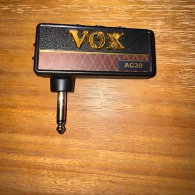 Vox amPlug AC30 Battery-Powered Guitar Headphone Amplifier 2000s image 3