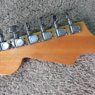 Vintage 1960s Lyle Guitar Aria Teisco Strat Offset Unique Alpine White Faded Rare Shape image 8