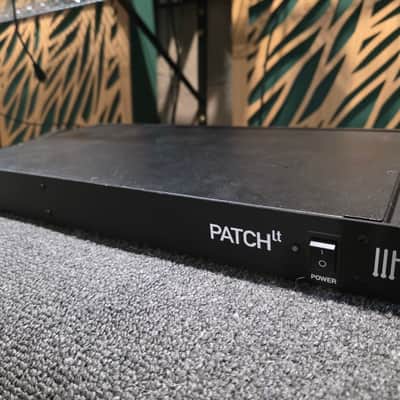 Flock Audio Patch LT 32-WITH CABLES Point Digital Patchbay 2023 - Present Black image 2