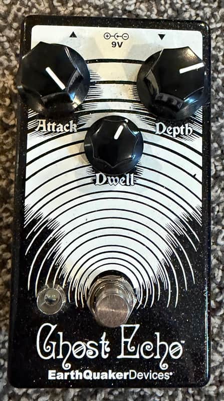 EarthQuaker Devices Ghost Echo Reverb V3