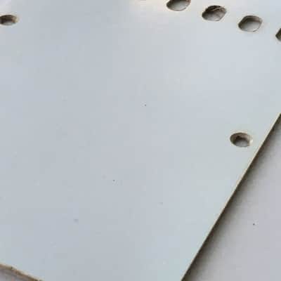 Lefty Genuine Fender Guitar Relic Strat Back Plate Tremolo Cover 1-ply Off White image 13