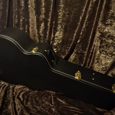Guild Deluxe Hardshell Case for Acoustic Bass Guild B30 B50 in Like New Condition image 3