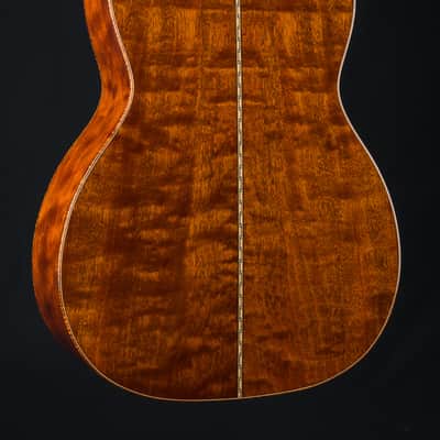 Bourgeois OMS DB Signature Figured Mahogany and Aged Tone Bearclaw Adirondack Spruce Sunburst Used (2022) image 16