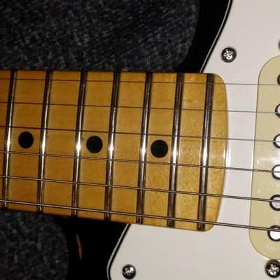 Fender Player II Stratocaster HSS 2024 - Present - Black image 12