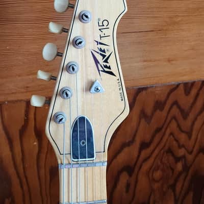 Peavey T-15 1981 - Natural Amp in Case USA image 4