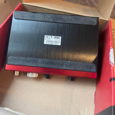 Focusrite Clarett 2Pre Thunderbolt Audio Interface 2010s - Red image 6