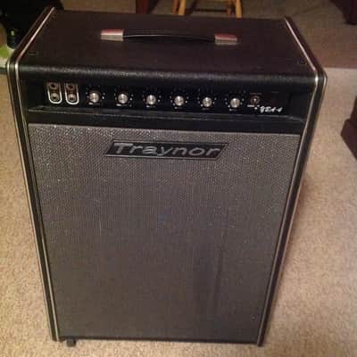 Traynor YBA-4 50-Watt 1x15" Guitar / Bass Combo