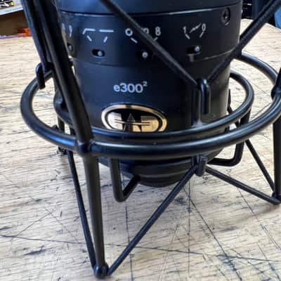CAD Equitek E300-2 Large Diaphragm Multipattern Condenser Microphone 2000s - Black and Gold image 2