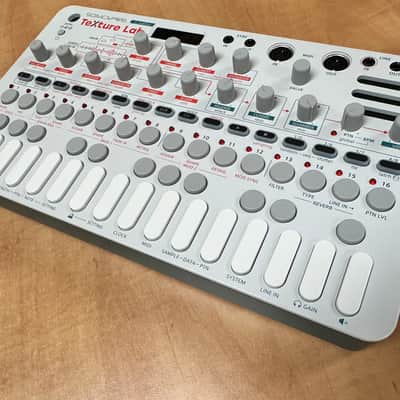 Sonicware Liven Texture Lab 27-Key Sampling Groovebox 2023 - Present - Silver image 7