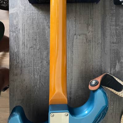 Squier Classic Vibe '60s Stratocaster HSS LTD Upgrade image 9