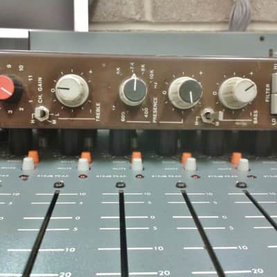 Immagine 2 x Raindirk Series III channel strips from John Loder's legendary 1974 Southern Studios console. - 4