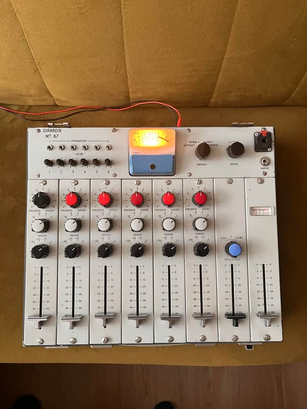 Vintage Girardin MT-67 Germanium/Silicon Broadcast Mixing Console Bild 1