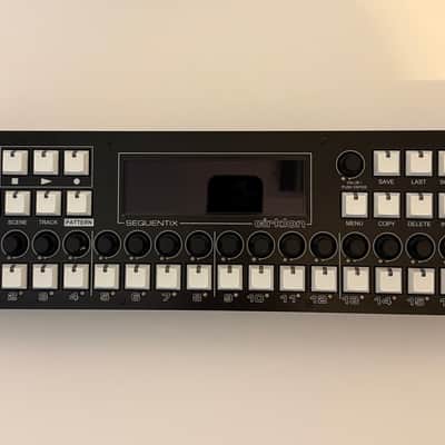 Sequentix Cirklon V1 Sequencer + Desktop CVIO Breakout Box image 2