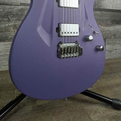 Aristides 060R Purple w/Mono Gigbag - Used image 4
