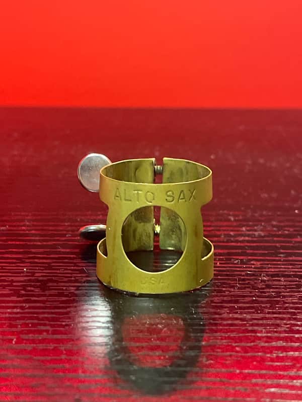Classic Alto Sax Ligature image 1