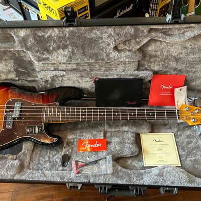 Fender American Professional II Precision Bass V  Rosewood Sunburst #US23016606 9 lbs 1.5 oz image 2