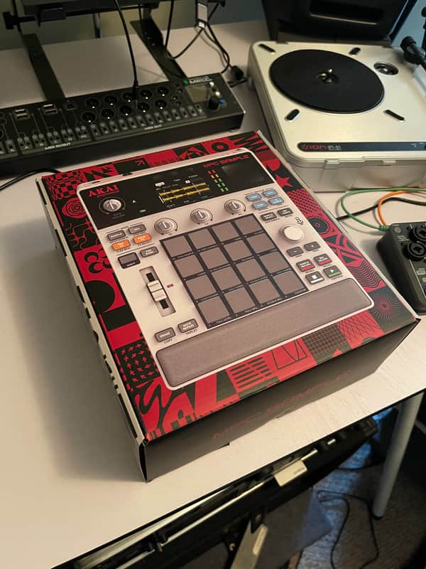 Akai MPC Sample 2025 - present - Gray image 1