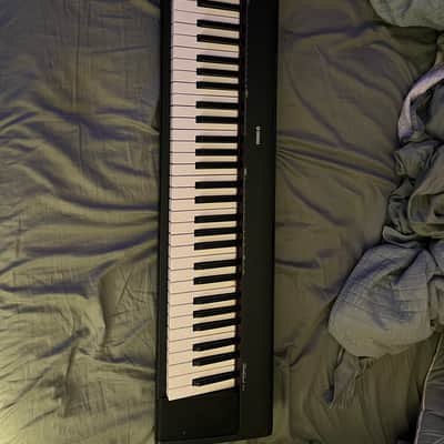 Yamaha Np-30 2007-2011 - Black 76 key image 1
